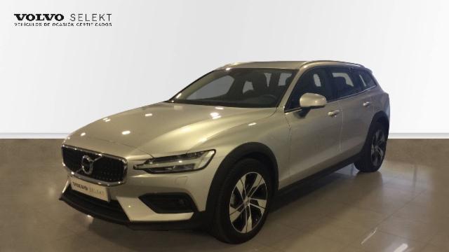 Foto Volvo V60 Cross Country 1