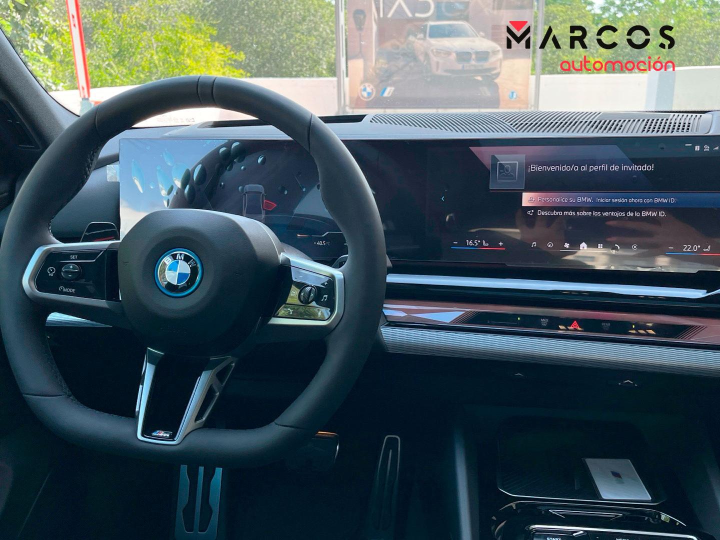 Foto BMW i5 11