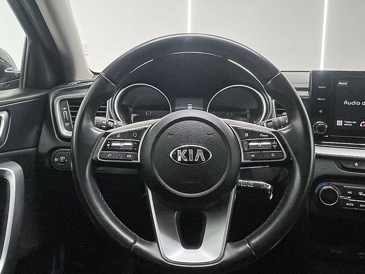 Foto Kia Ceed 14