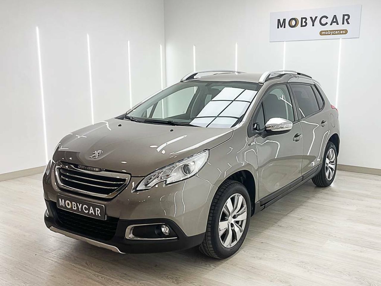 Foto Peugeot 2008 1