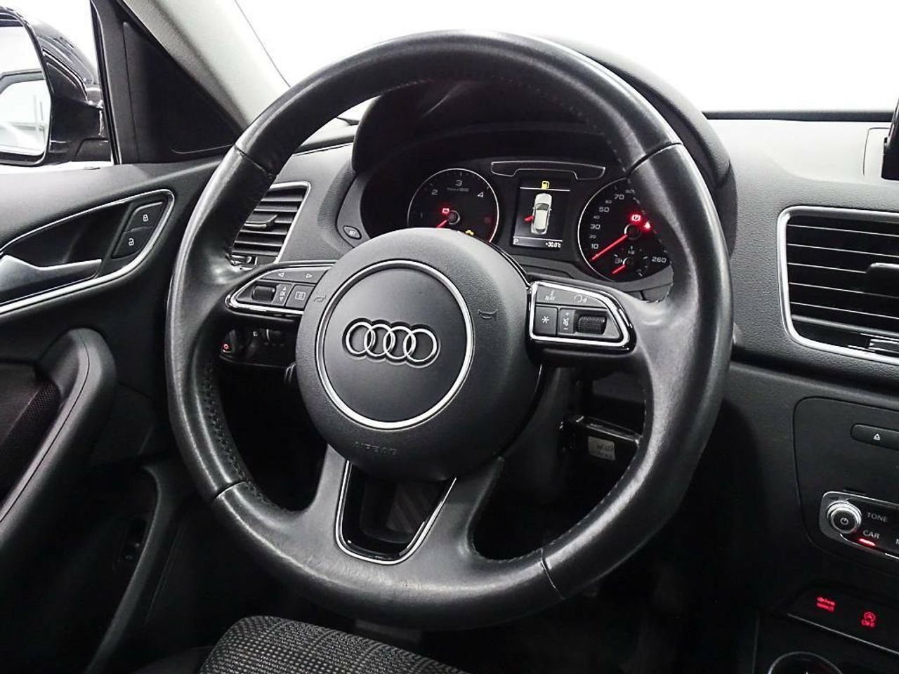 Foto Audi Q3 28