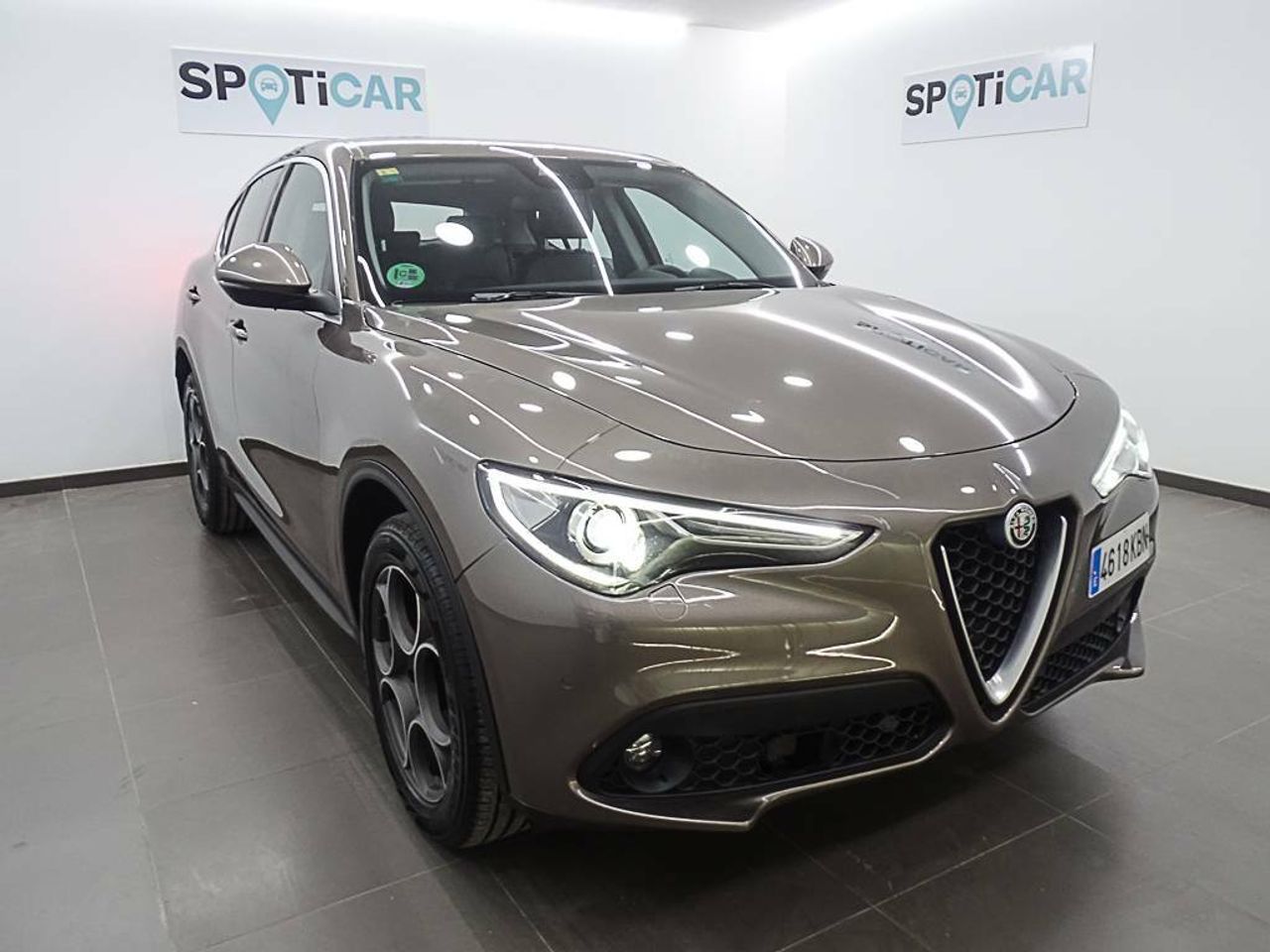 Foto Alfa Romeo Stelvio 3