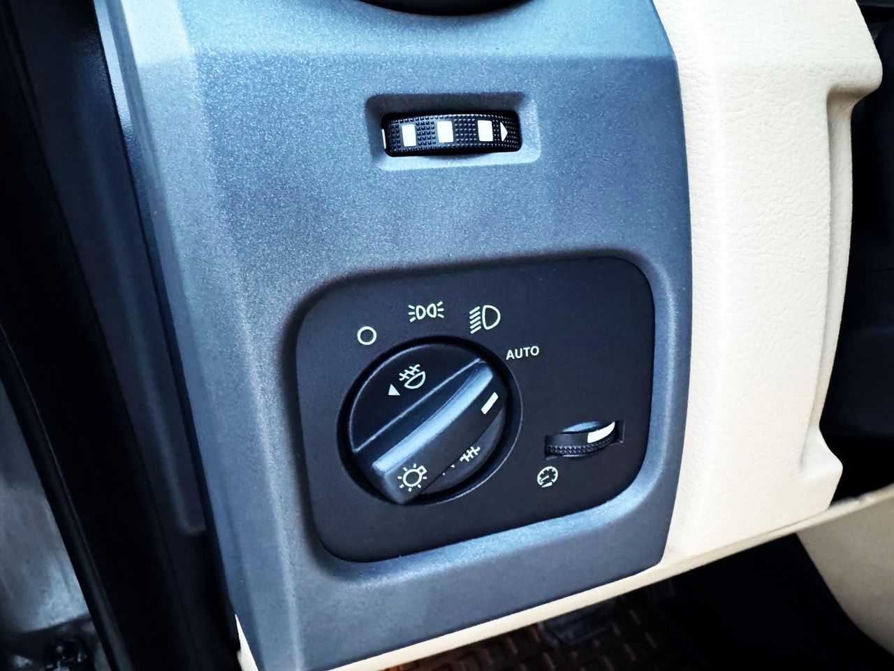 Foto Land-Rover Discovery 18