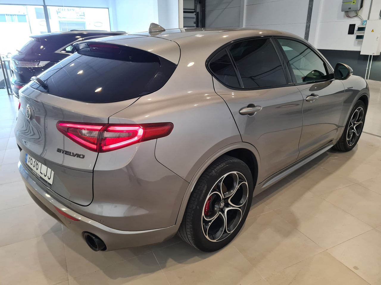 Foto Alfa Romeo Stelvio 7