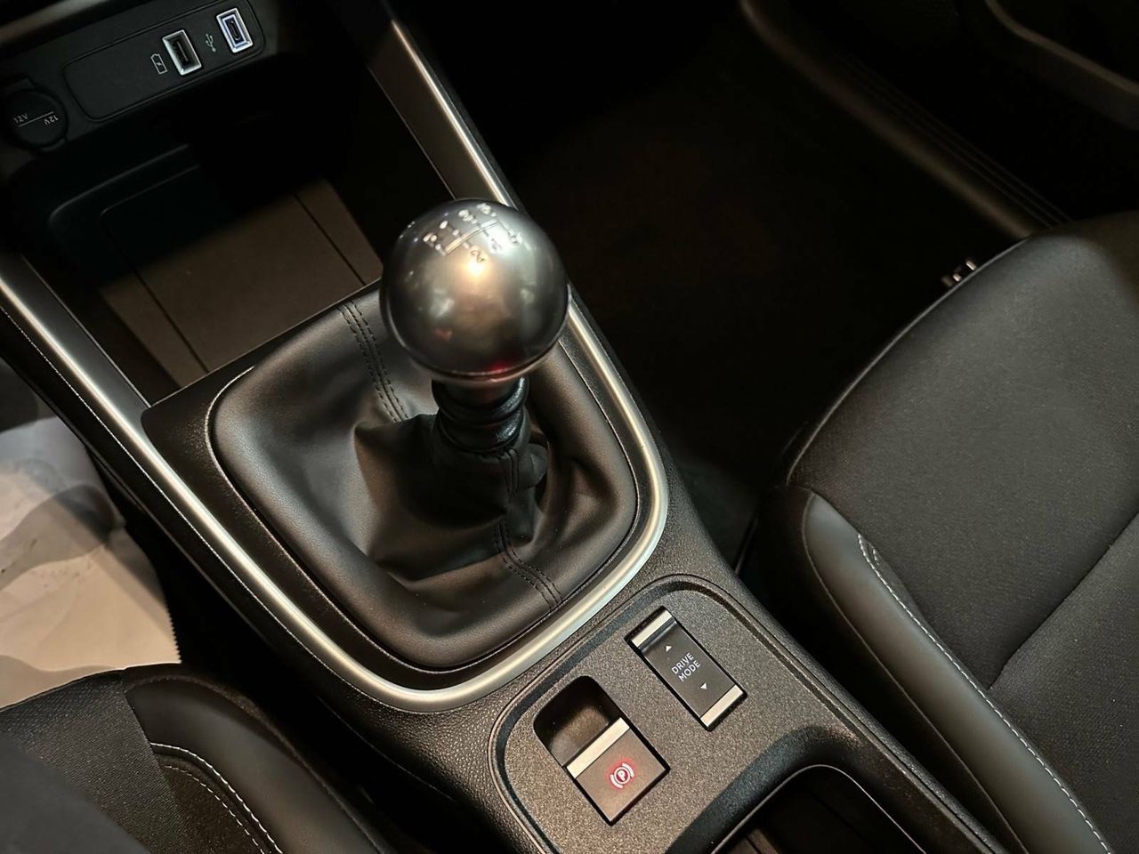 Foto Jeep Avenger 17