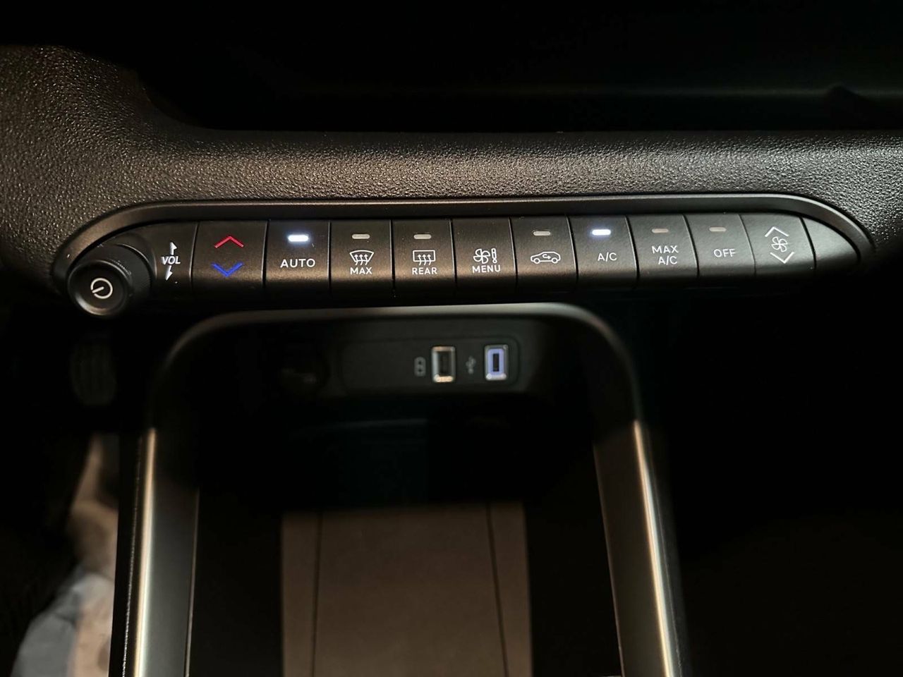 Foto Jeep Avenger 16