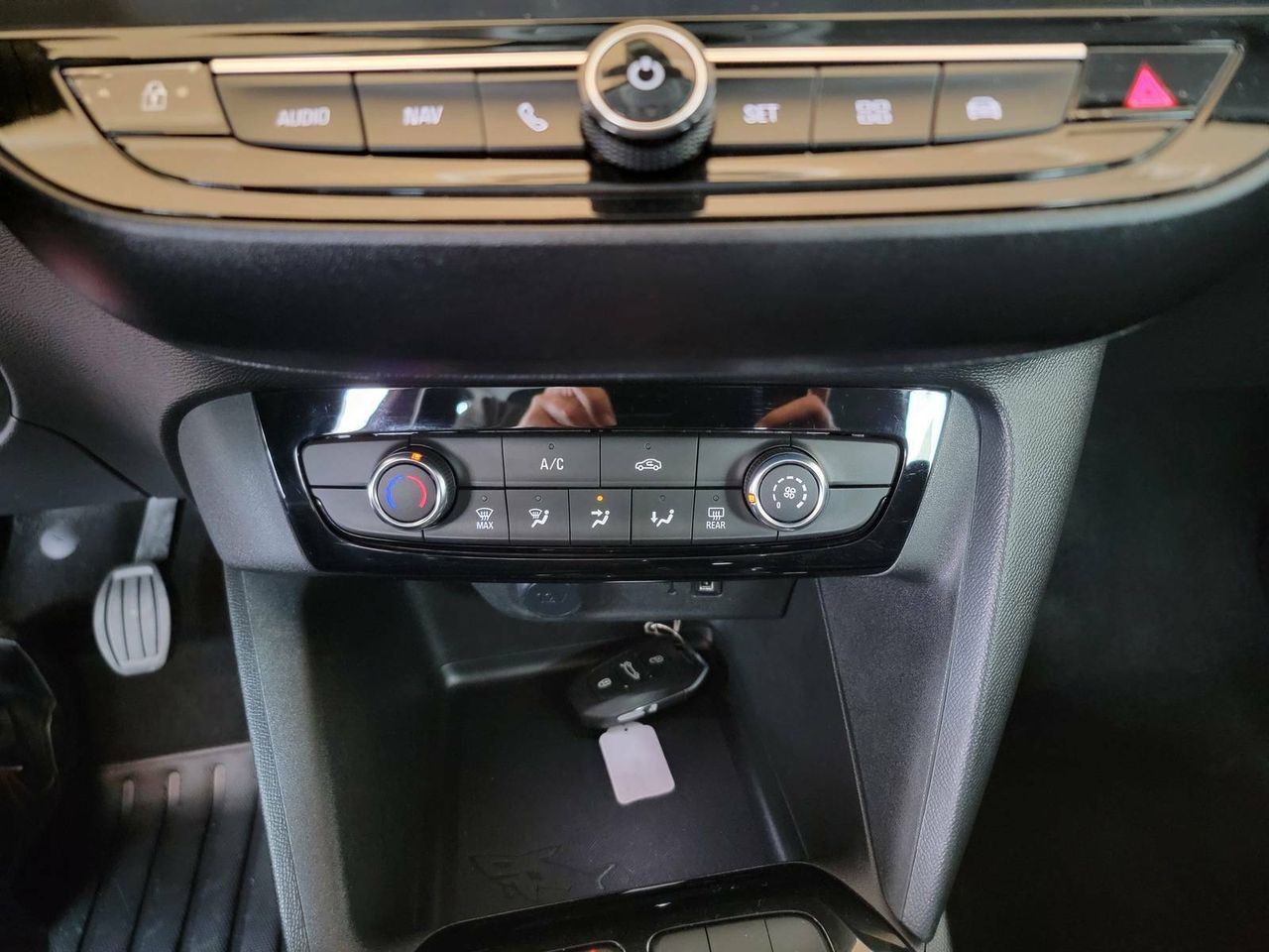 Foto Opel Corsa 16