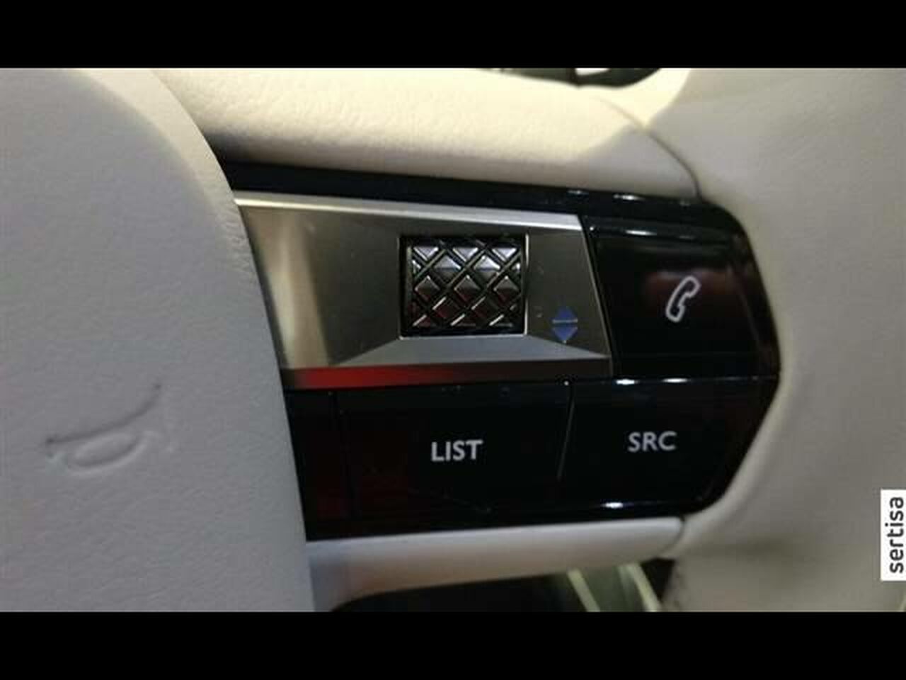Foto DS Automobiles DS 3 13