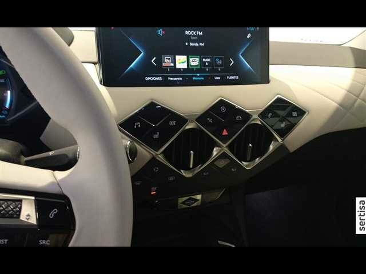 Foto DS Automobiles DS 3 15