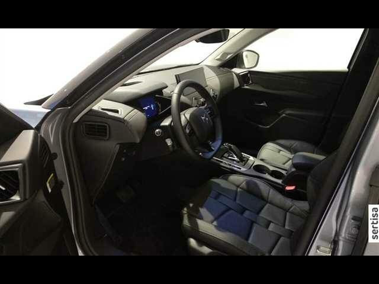 Foto DS Automobiles DS 3 8