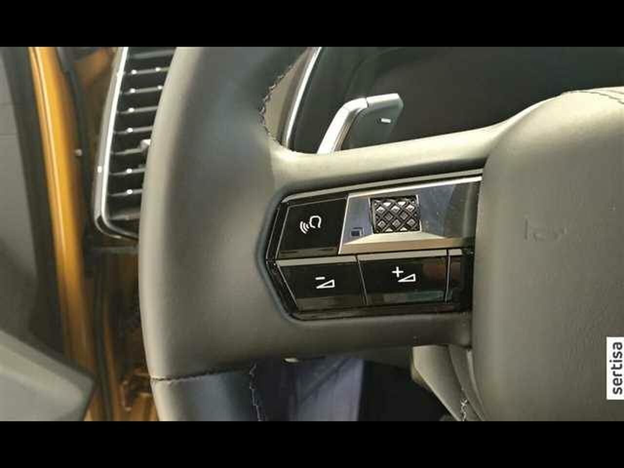 Foto DS Automobiles DS 3 18