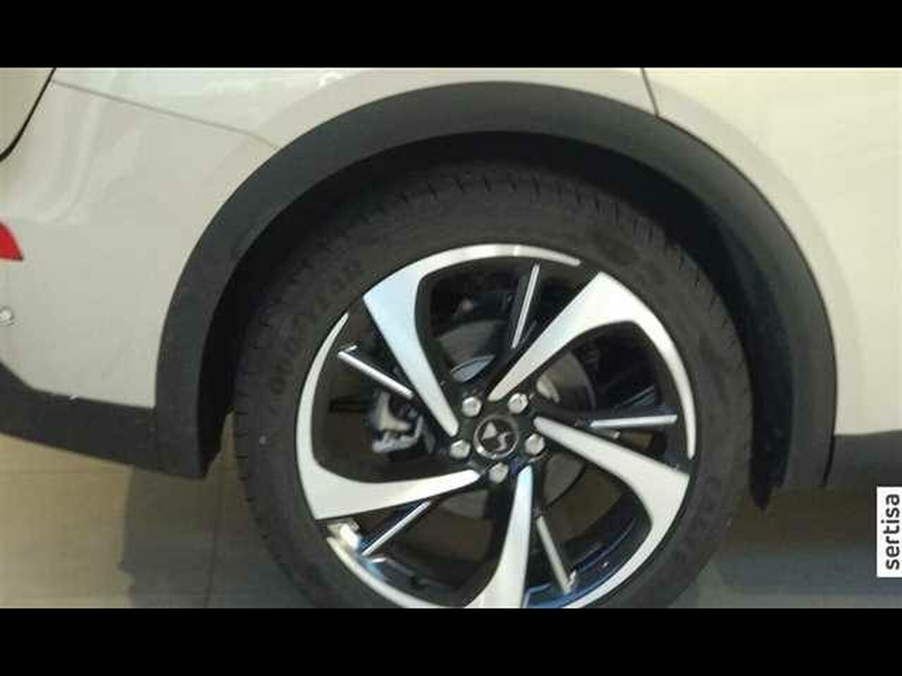 Foto DS Automobiles DS 7 11