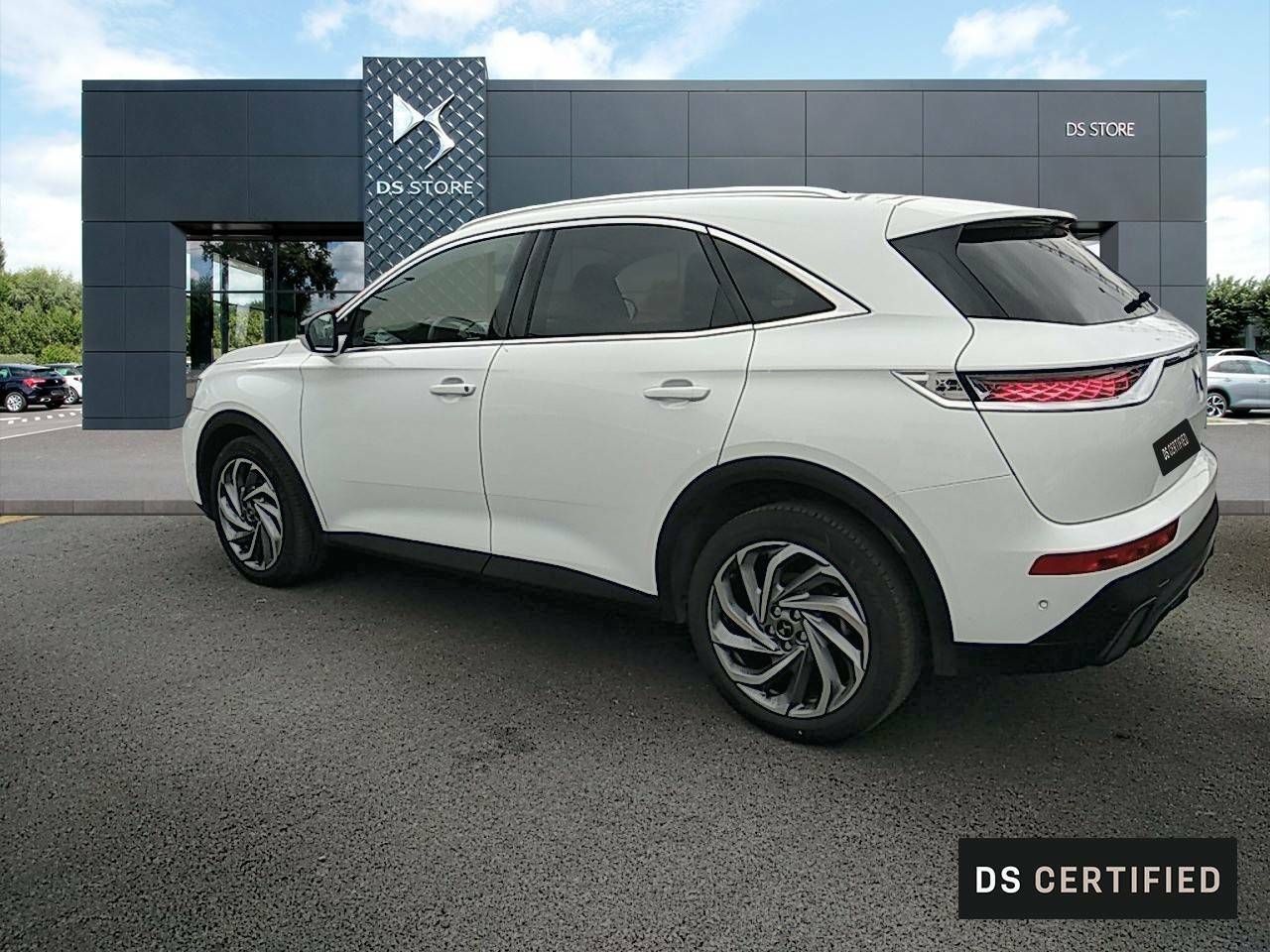 Foto DS Automobiles DS 7 7