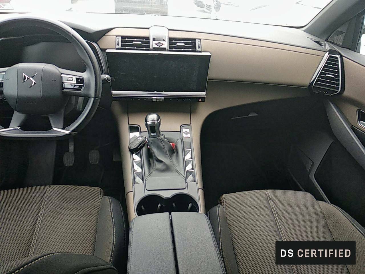 Foto DS Automobiles DS 7 8