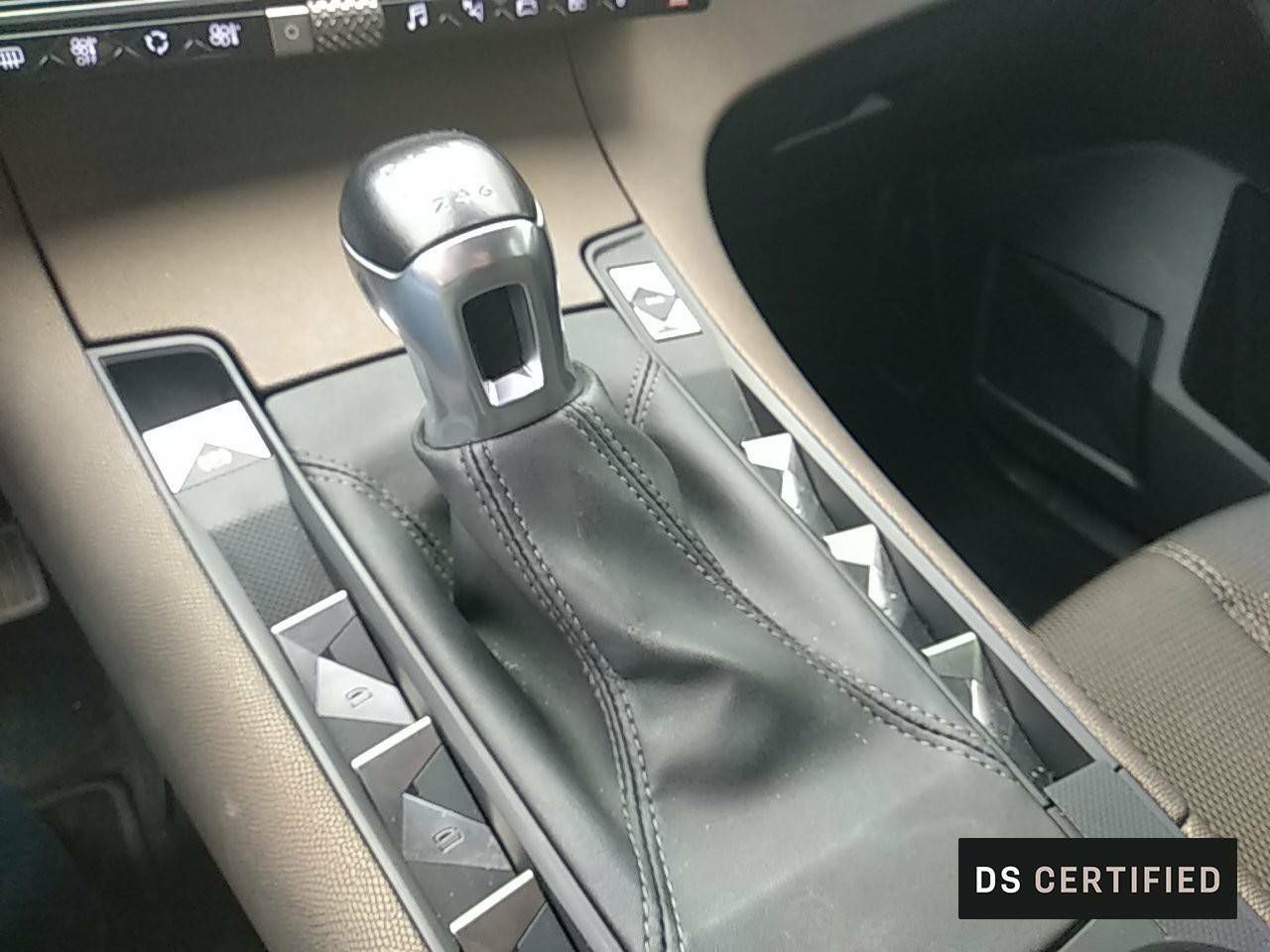 Foto DS Automobiles DS 7 22