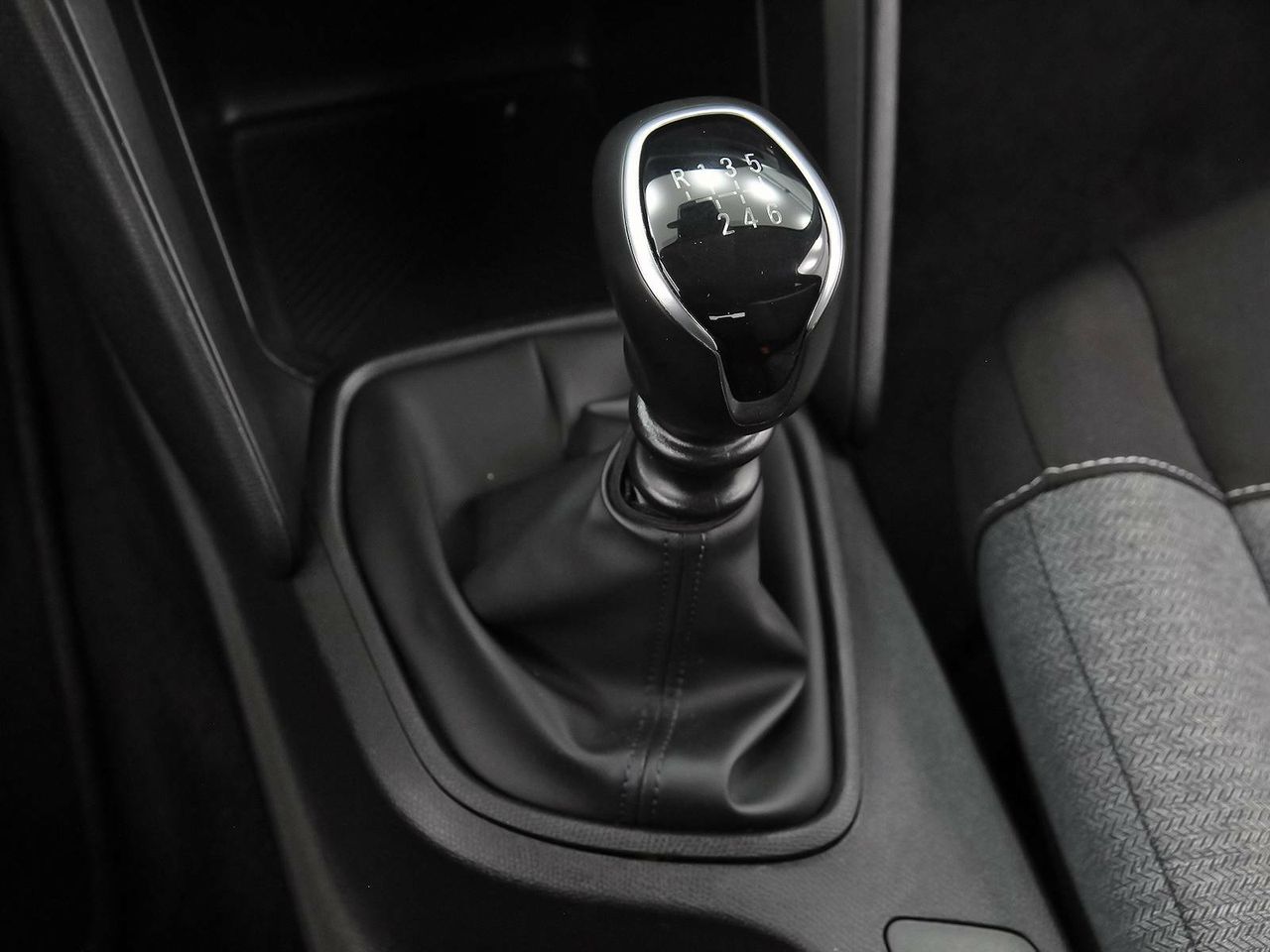 Foto Citroën C4 13