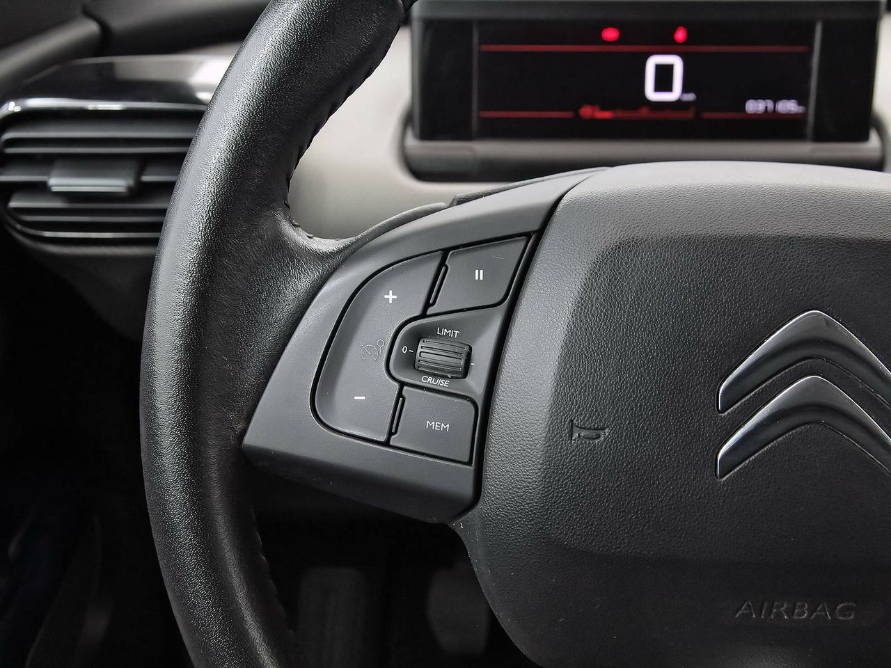 Foto Citroën C4 Cactus 26