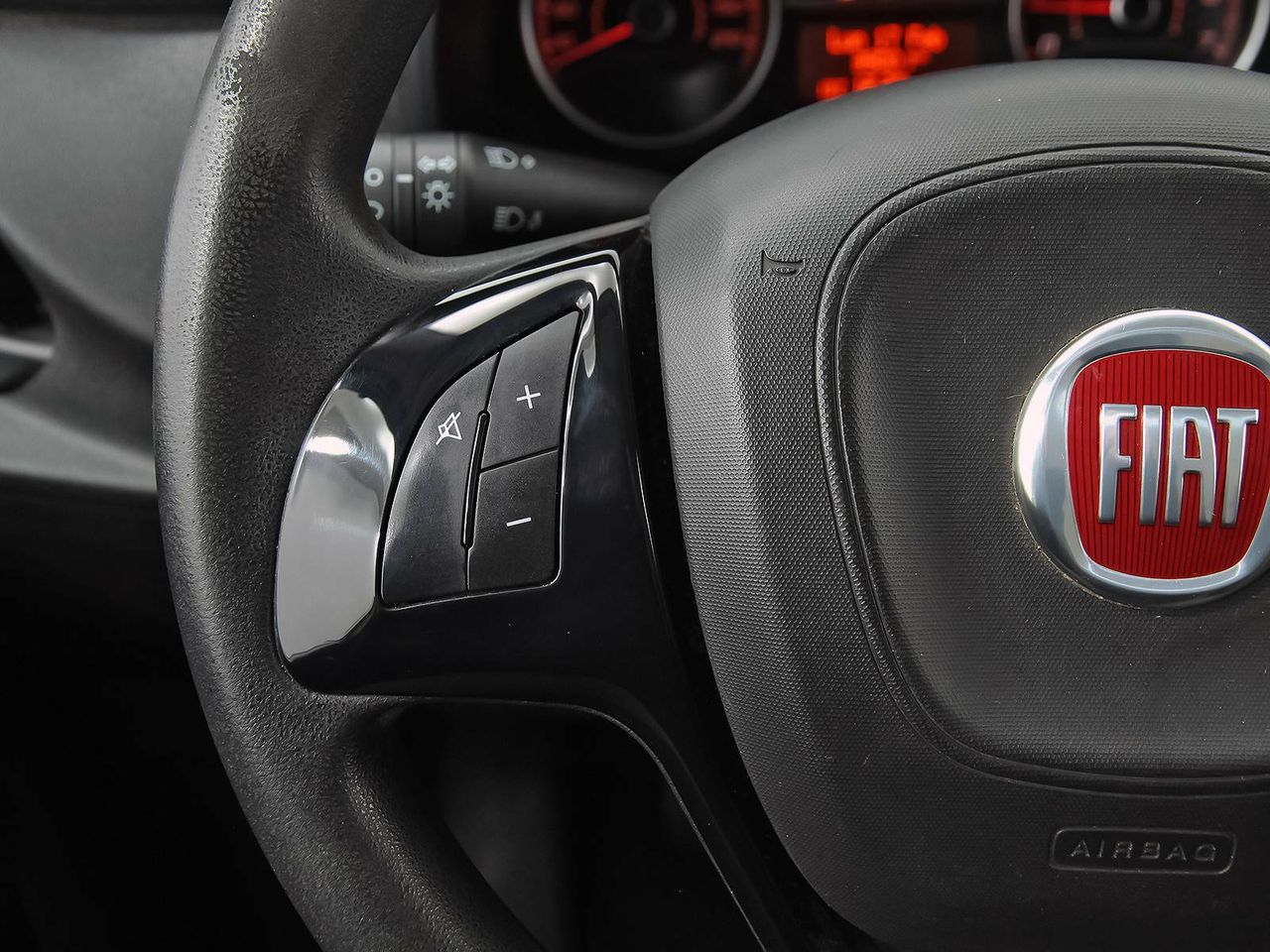 Foto Fiat Doblo 23