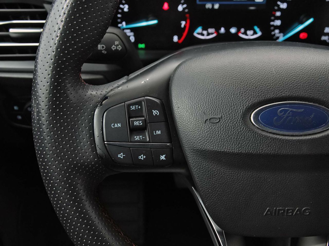 Foto Ford Focus 24