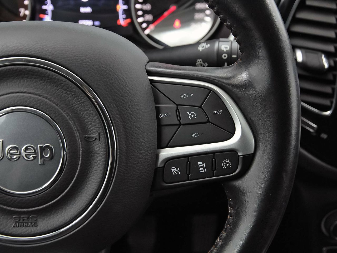 Foto Jeep Compass 26