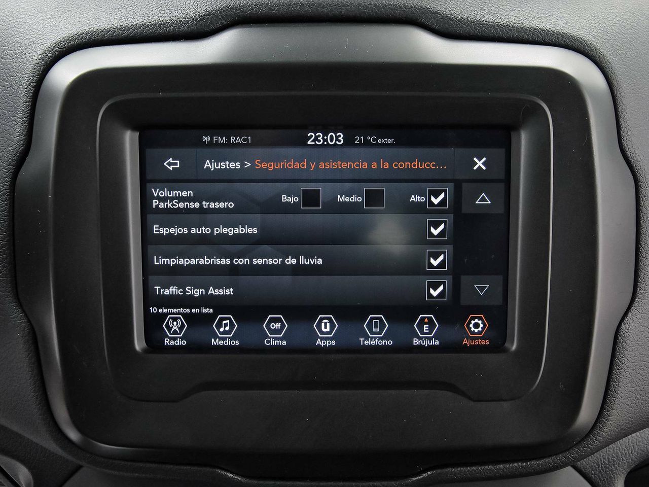 Foto Jeep Renegade 31