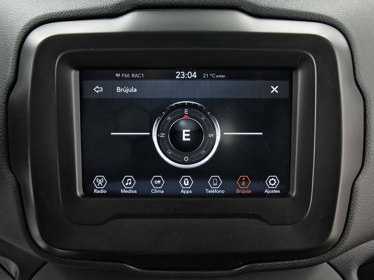 Foto Jeep Renegade 32