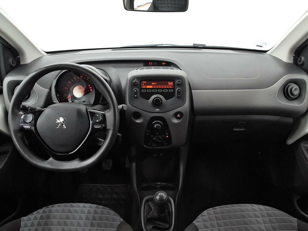 Foto Peugeot 108 8