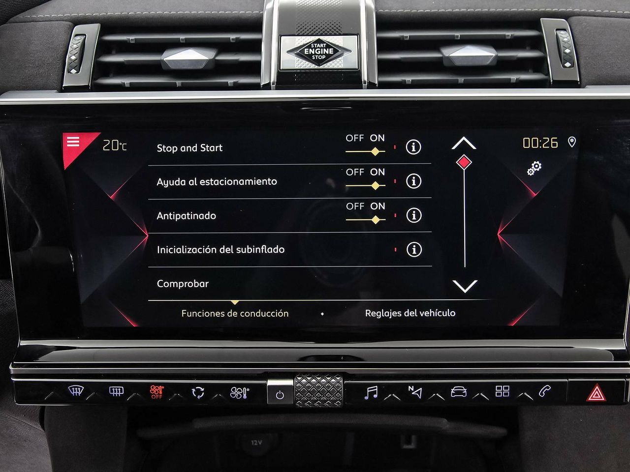Foto DS Automobiles DS 7 29
