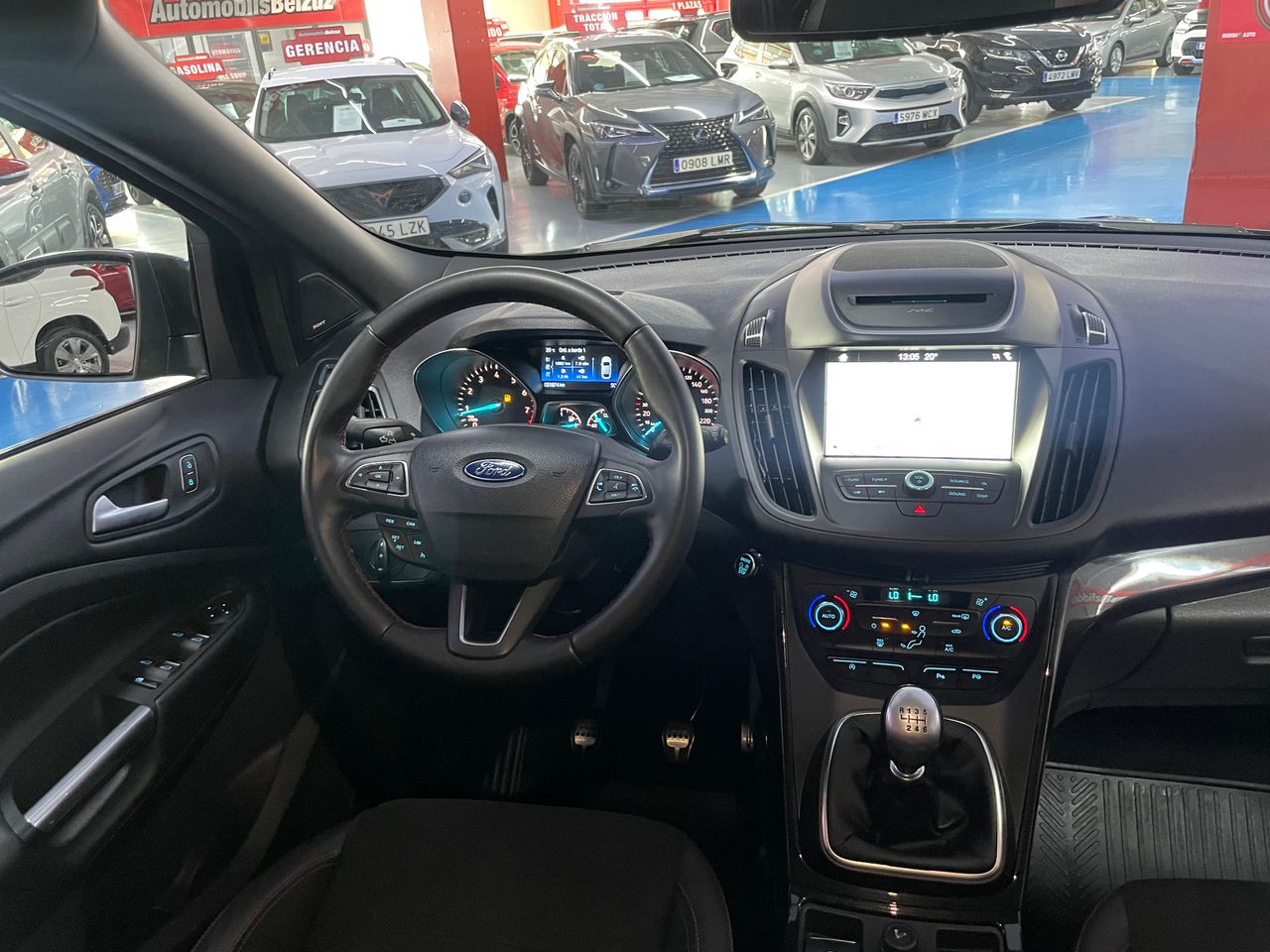 Foto Ford Kuga 12