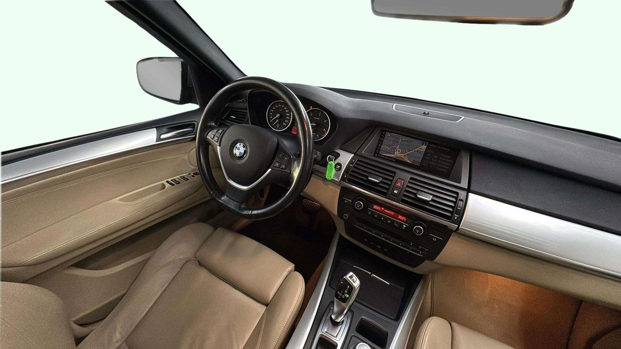 Foto BMW X5 13
