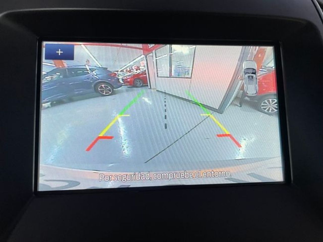 Foto Ford Grand C-MAX 19