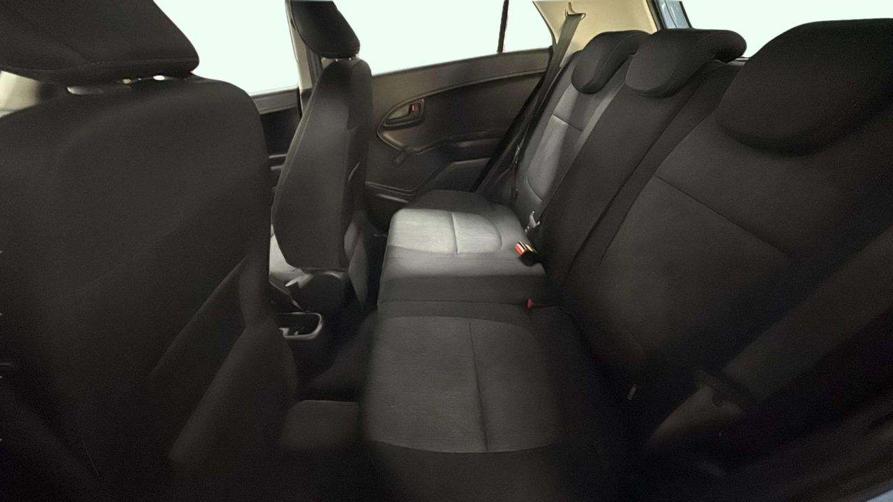 Foto Kia Picanto 10
