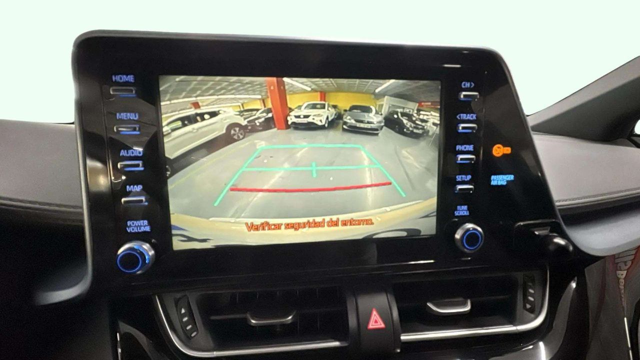 Foto Toyota C-HR 13