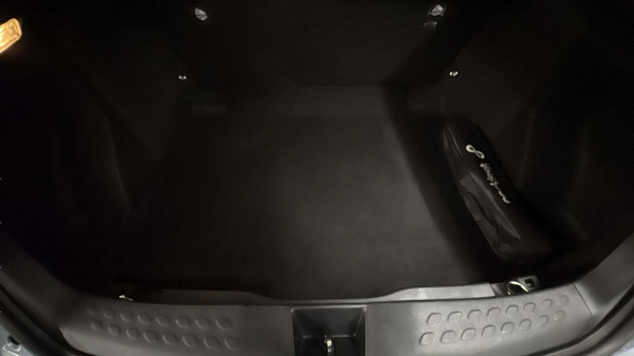 Foto Toyota C-HR 17