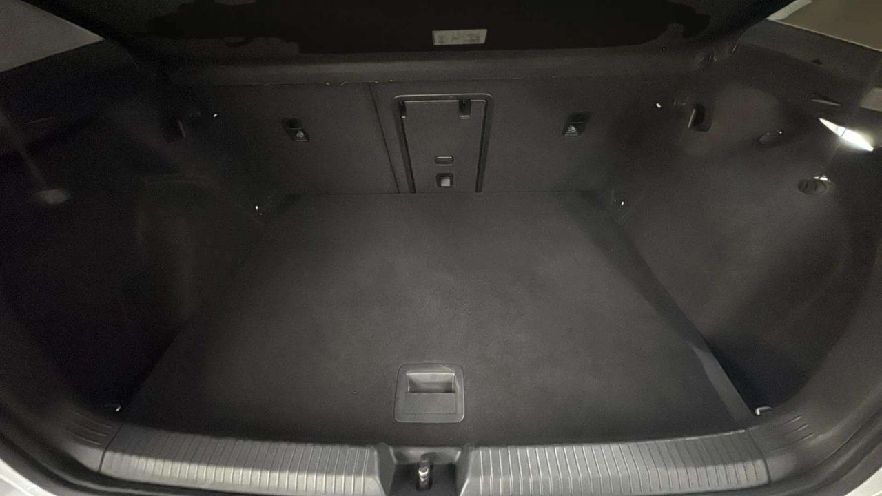 Foto Volkswagen Golf 19