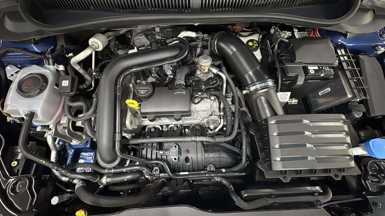 Foto Volkswagen Polo 16