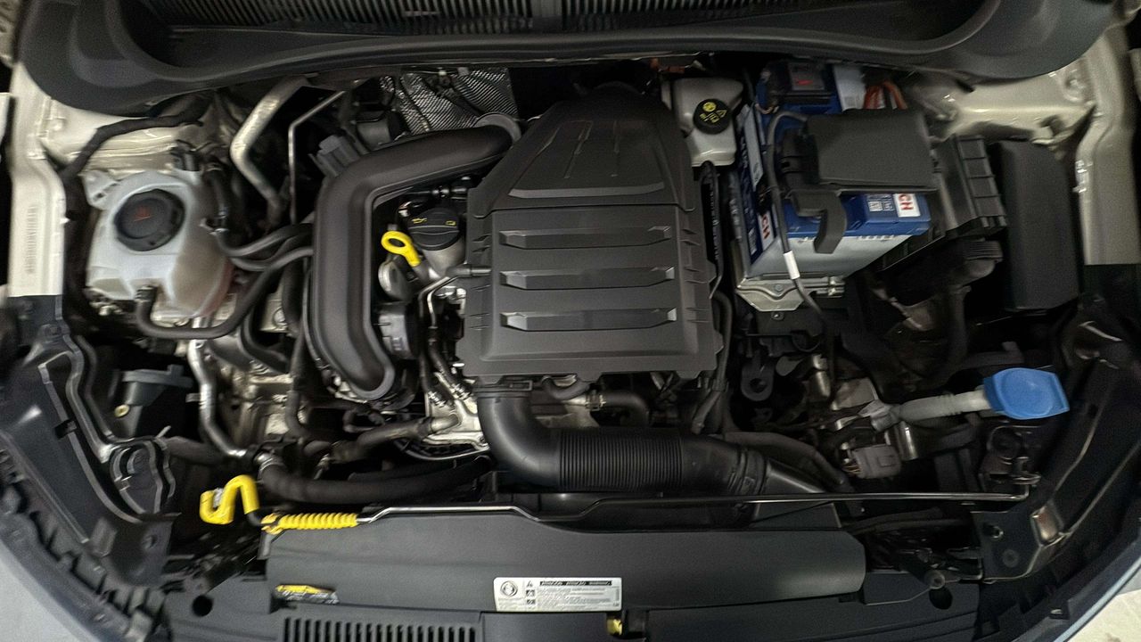 Foto Volkswagen Polo 16