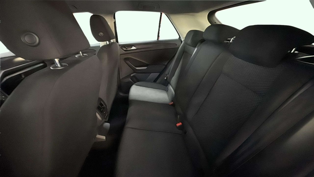 Foto Volkswagen T-Roc 9