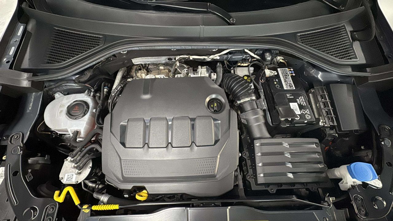 Foto Volkswagen T-Roc 16
