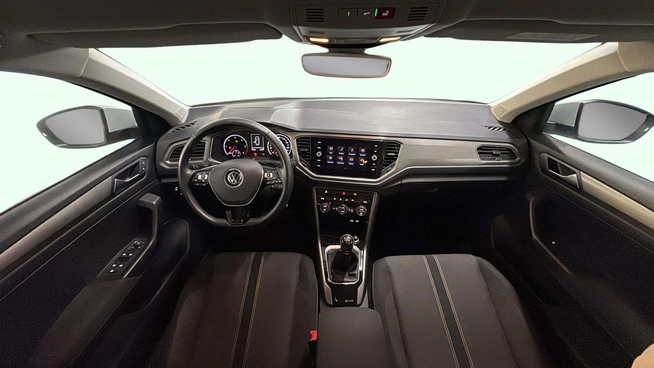Foto Volkswagen T-Roc 7