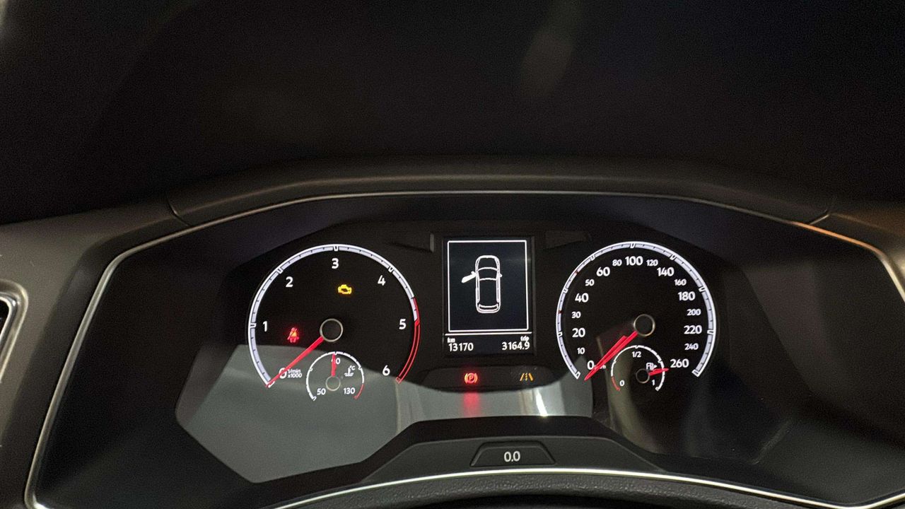 Foto Volkswagen T-Roc 13