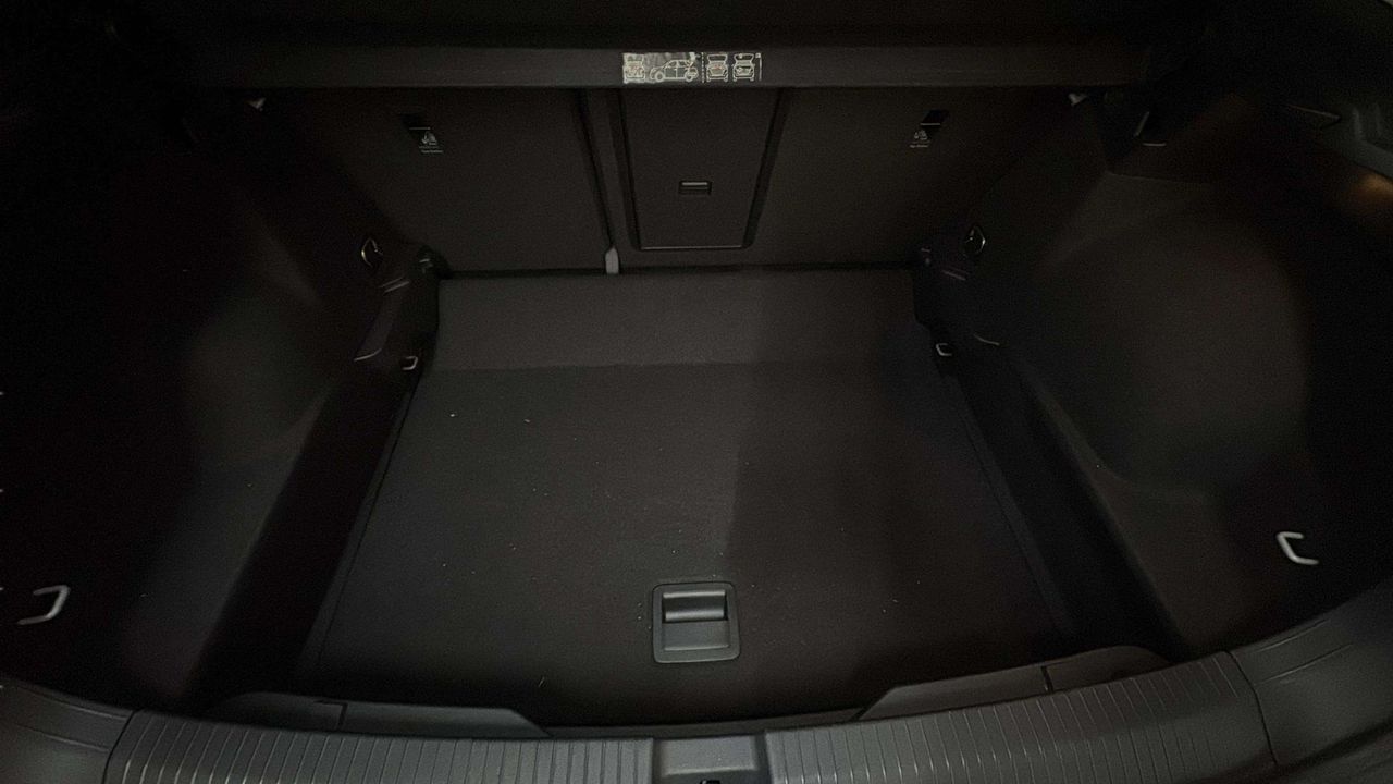 Foto Volkswagen T-Roc 16