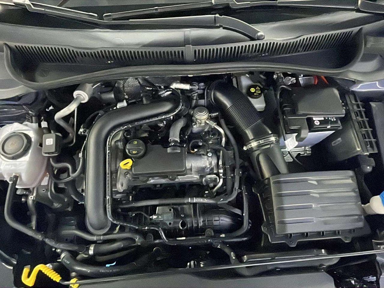 Foto Volkswagen Taigo 16