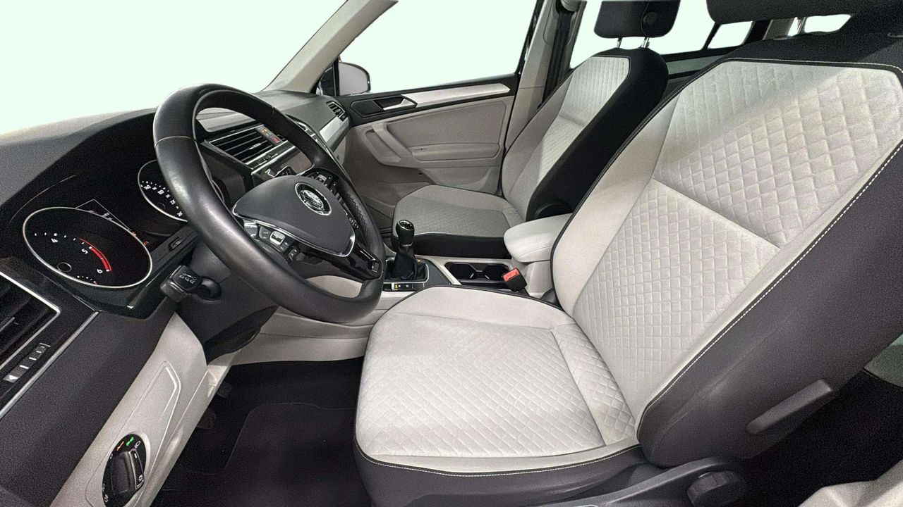 Foto Volkswagen Tiguan 6