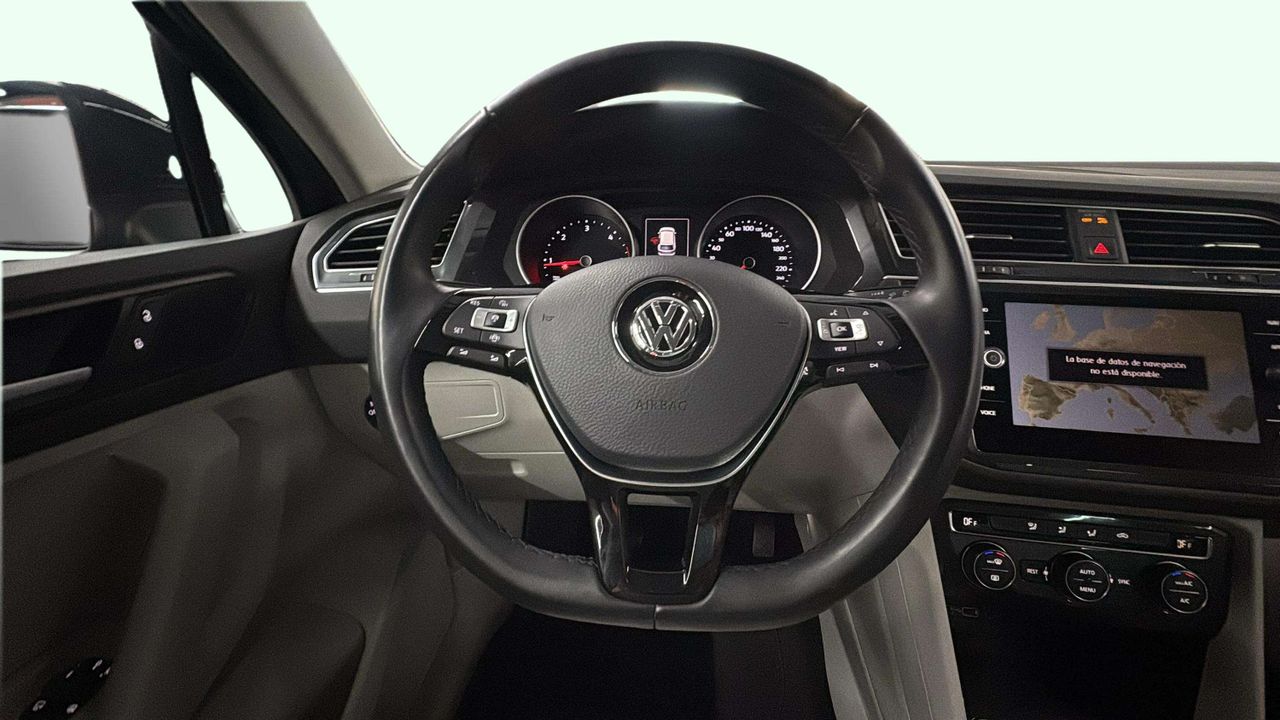 Foto Volkswagen Tiguan 8
