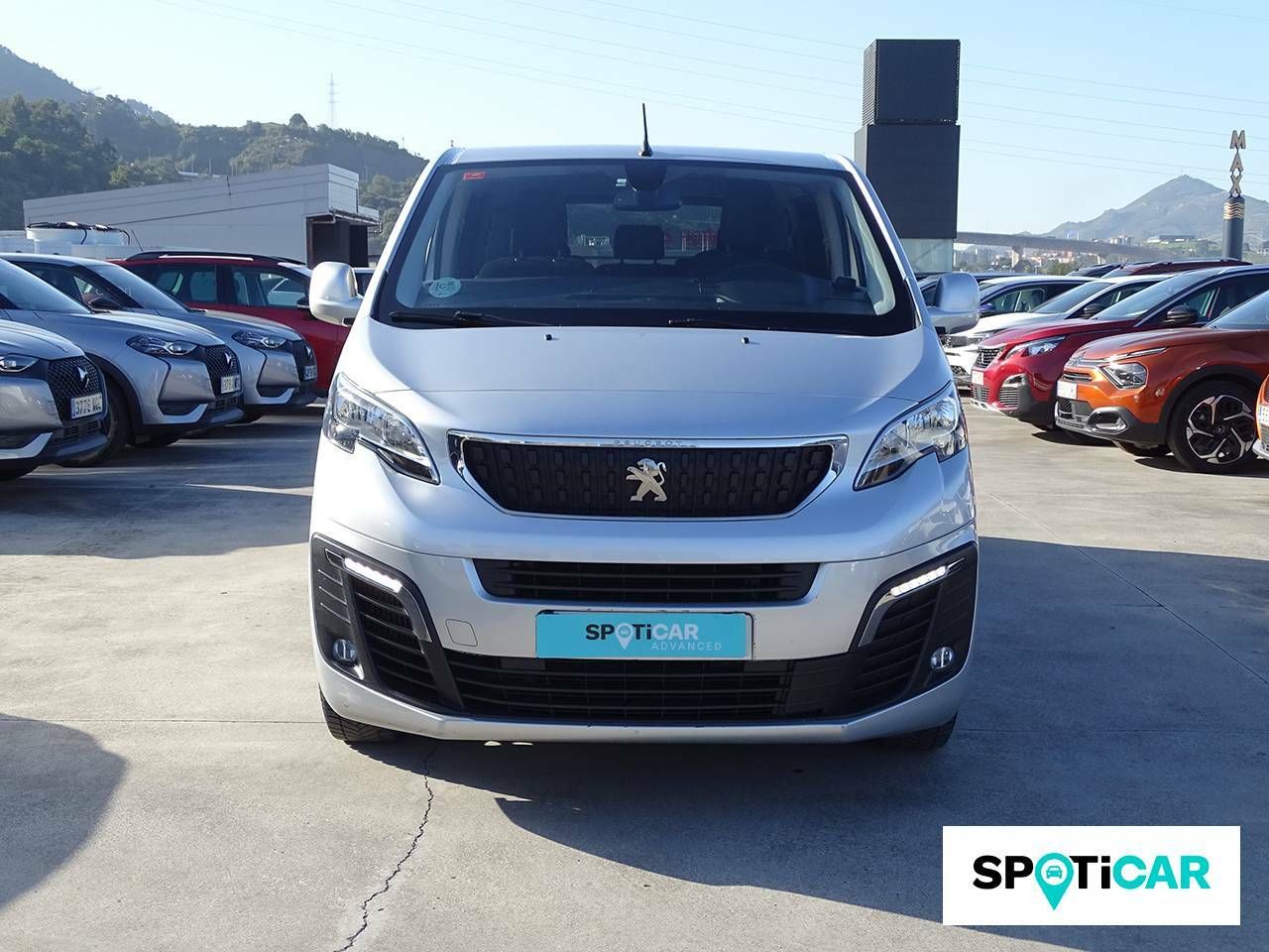 Foto Peugeot Traveller 2