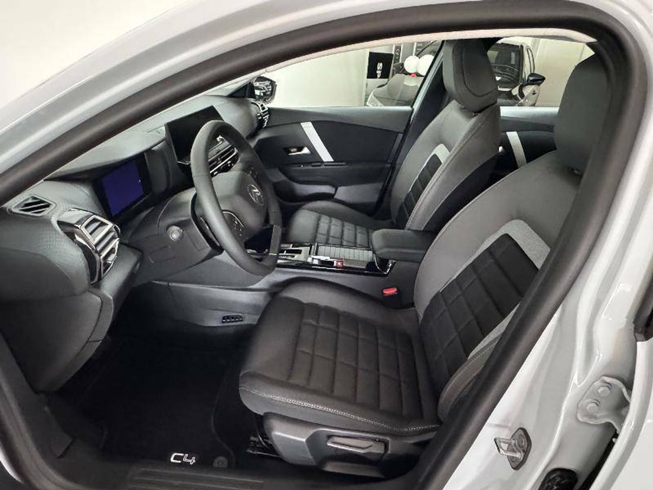 Foto Citroën C4 10
