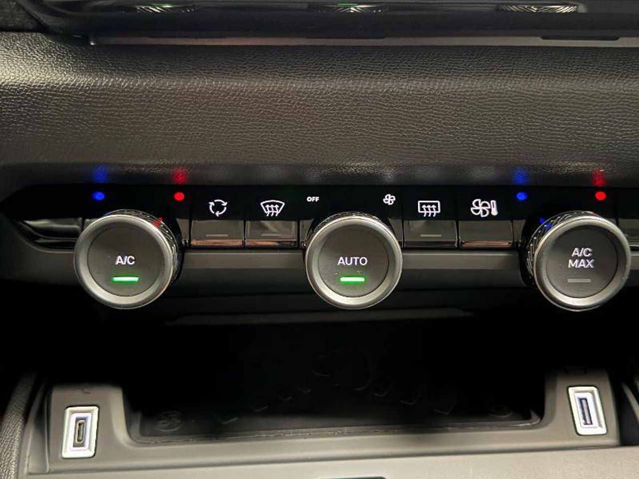 Foto Citroën C4 17