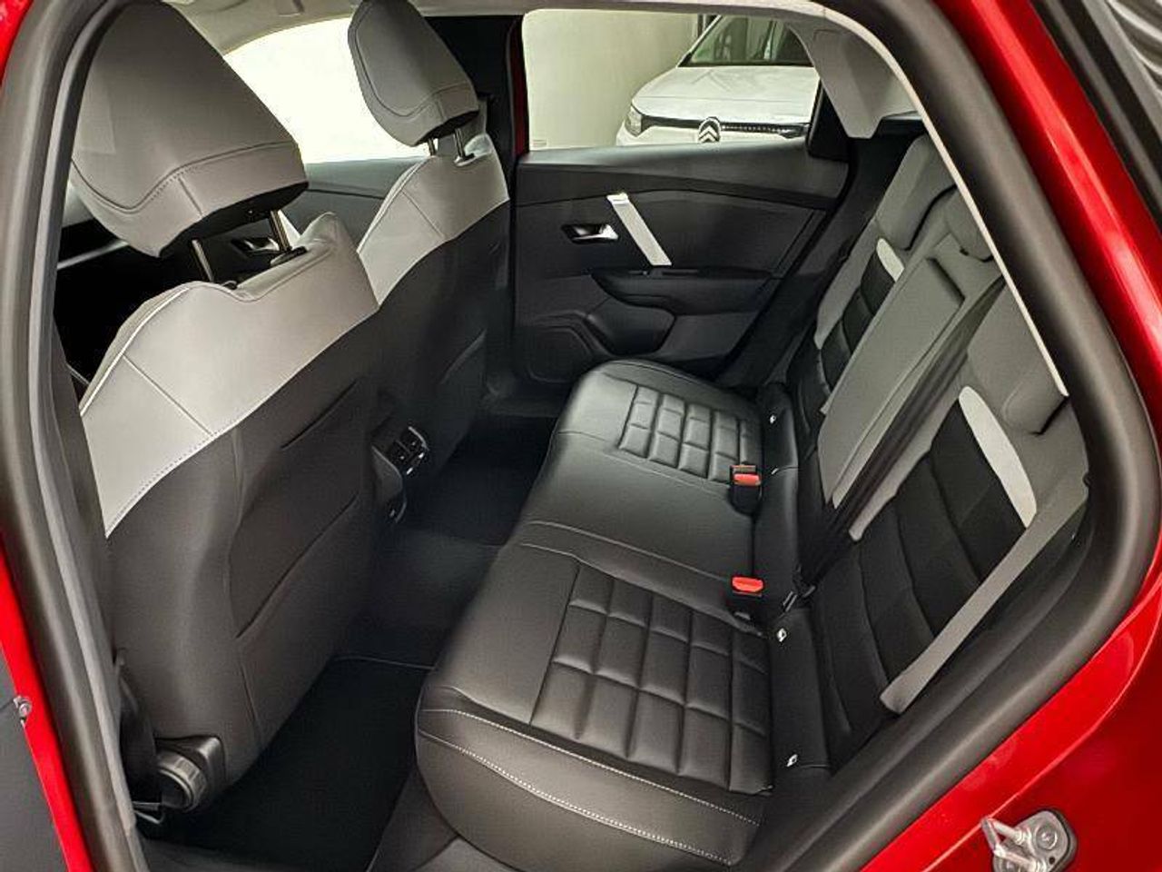 Foto Citroën C4 10