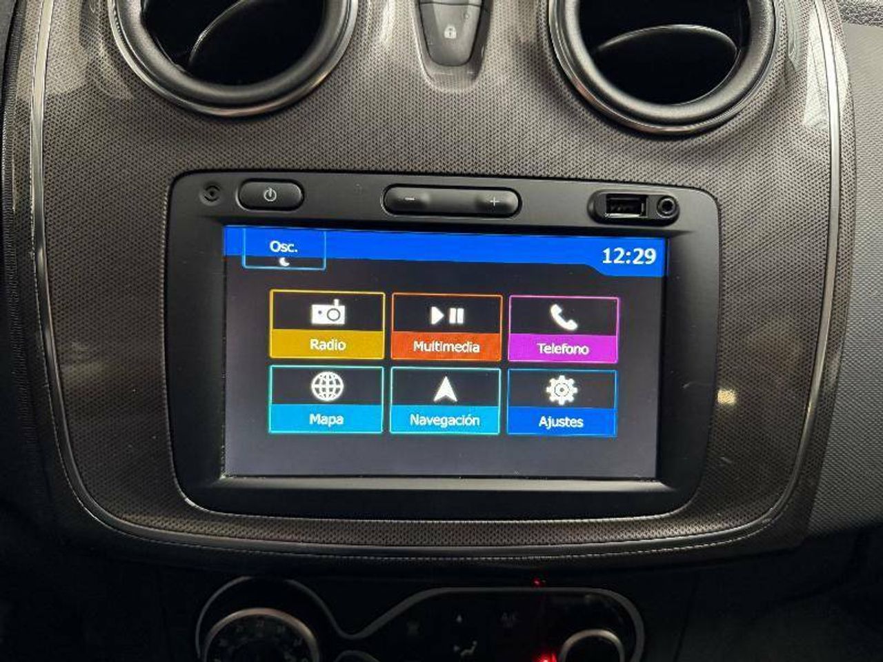 Foto Dacia Sandero 12